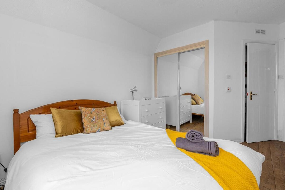 Apartment Parking - Centre - The Restalrig